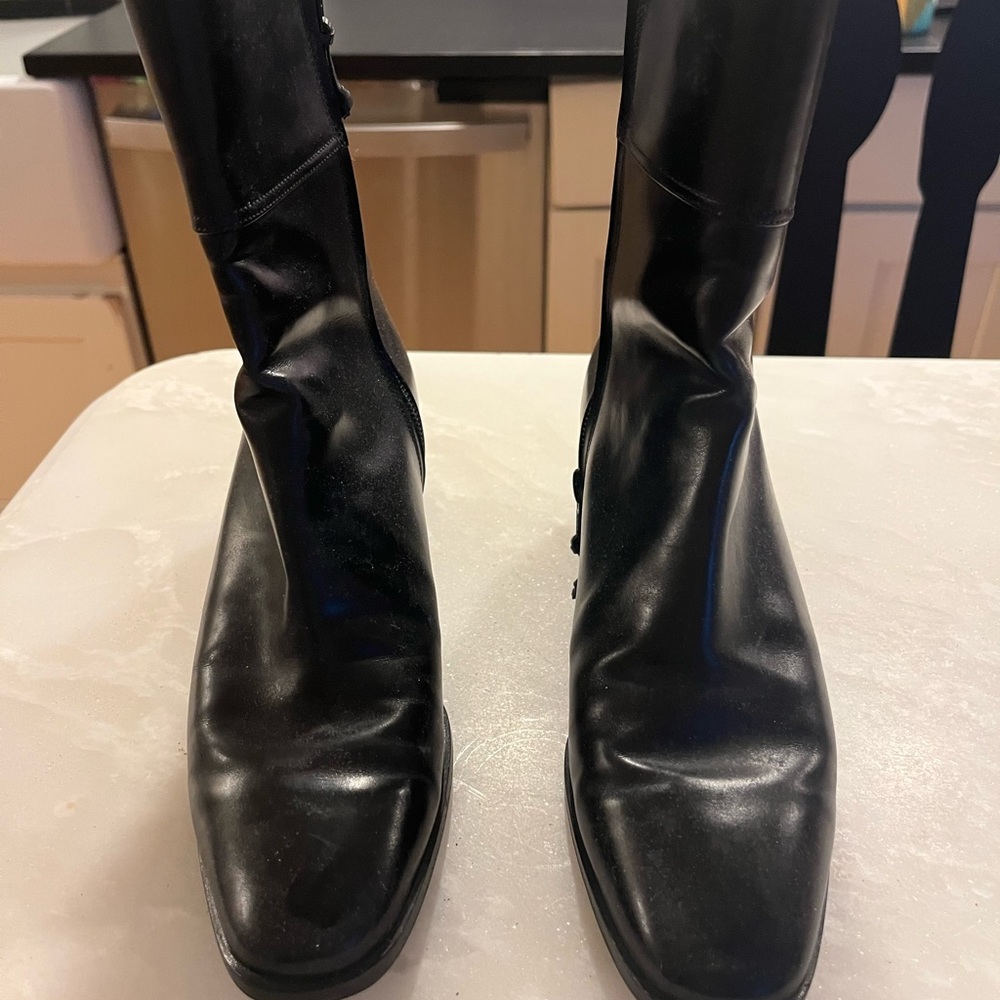 Salvatore Ferragamo low boots black leather size 7C worn once!